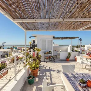 Al - Local Bicuar Guest house